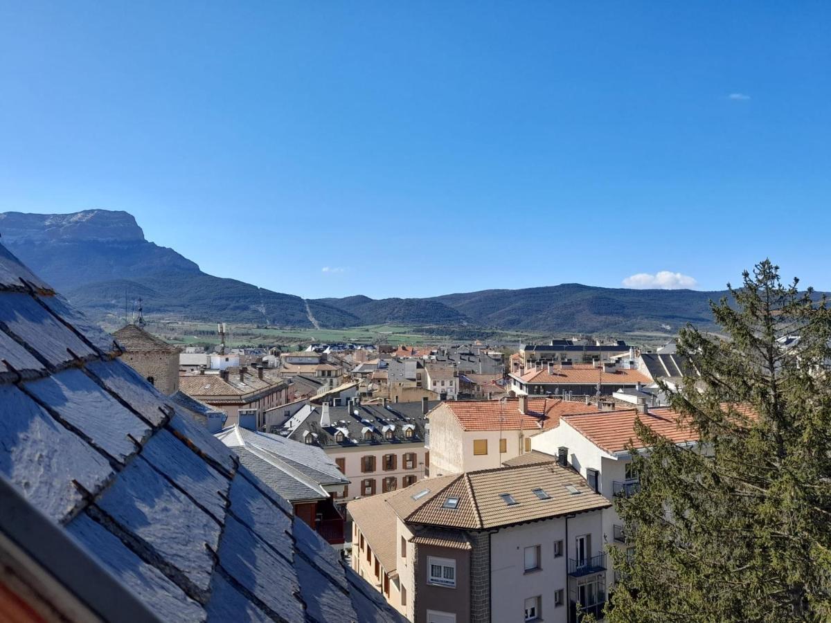 Ferienwohnung Atico Ciudadela Jaca Exterior foto